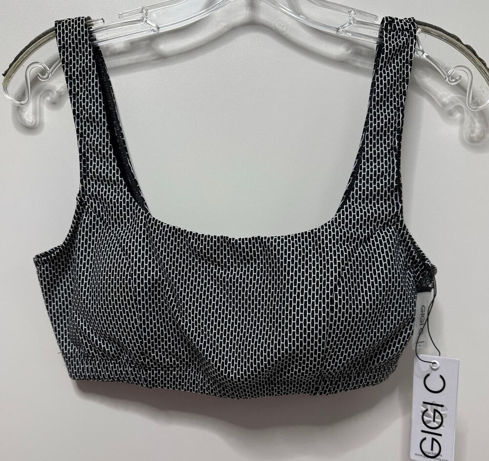 Gigi C scoop neck sports bra black white geometric grid med $92 retail NWT